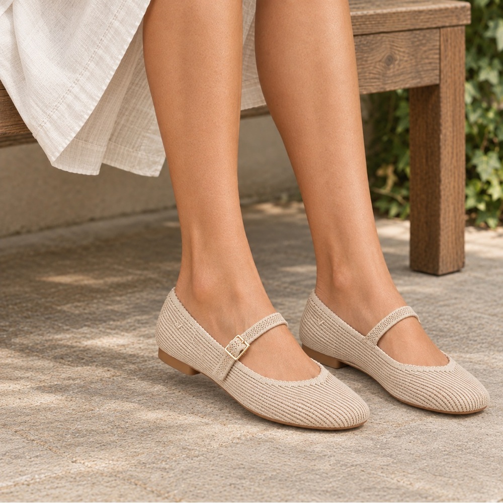 Vivaia Square-Toe Mary Janes (Margot Mary Jane)
